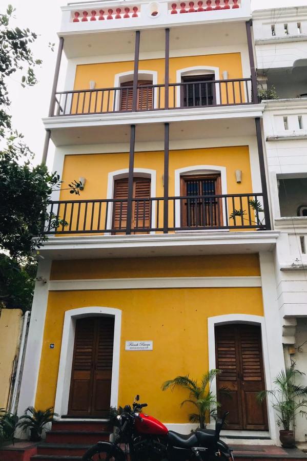 French Rivera Guest House 蓬蒂切里 外观 照片