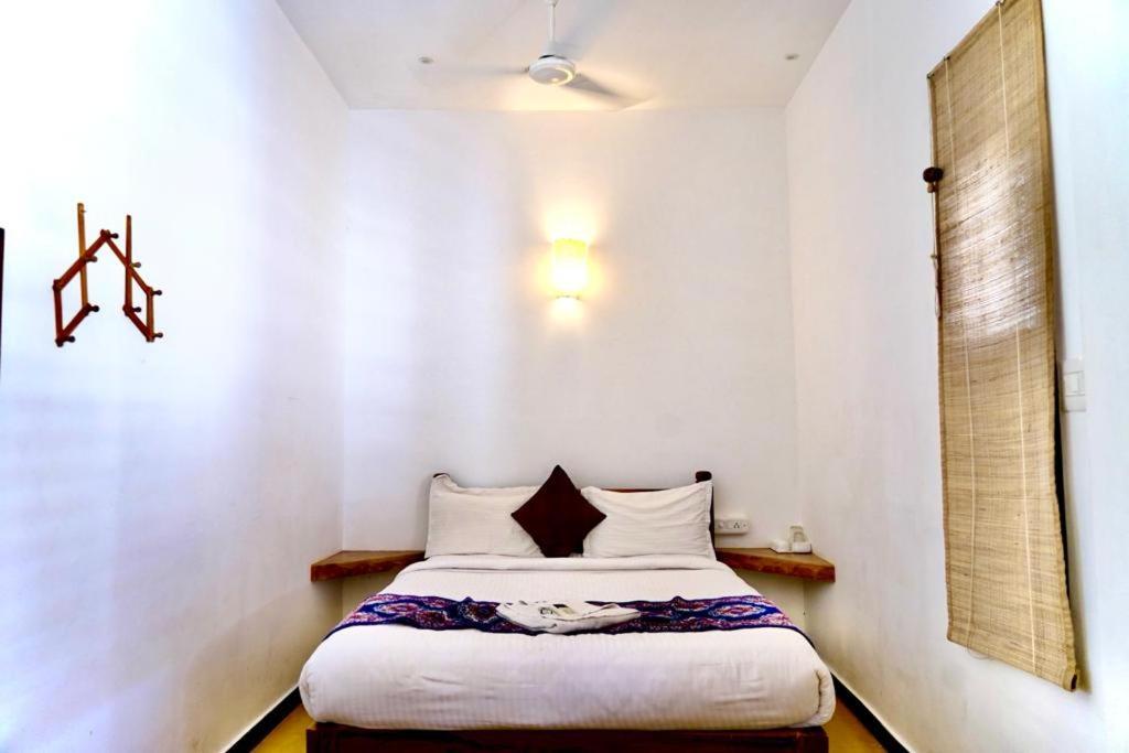French Rivera Guest House 蓬蒂切里 外观 照片